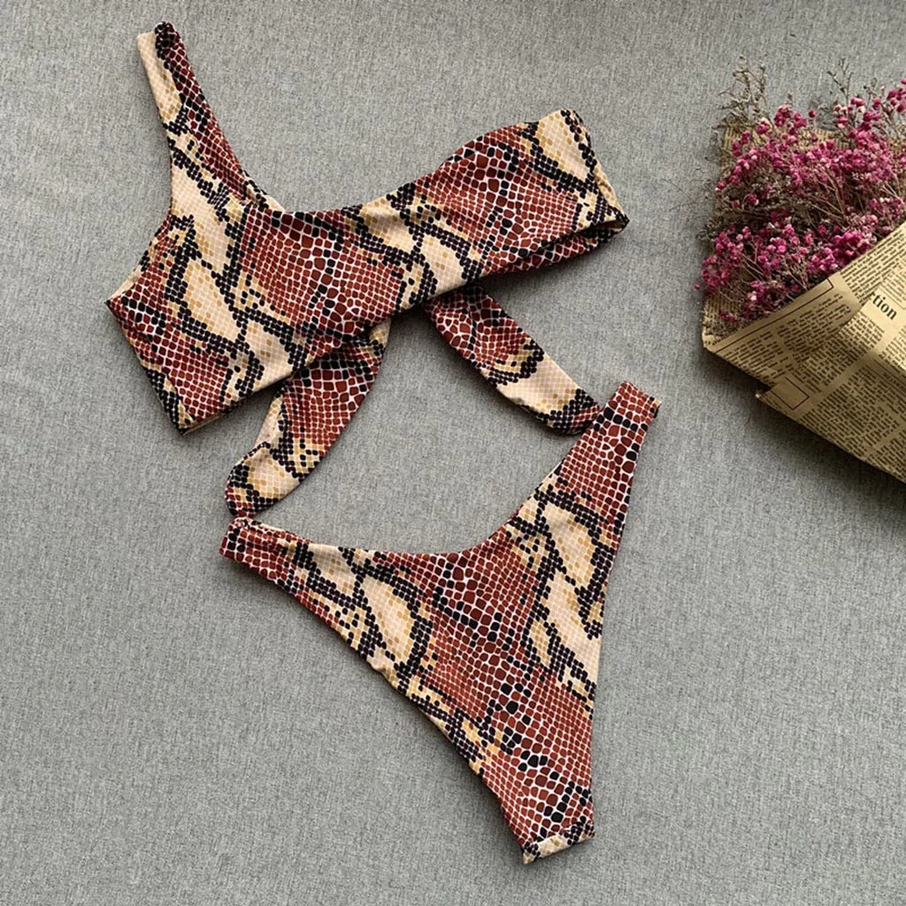 2019 Snake Skin Printed Swimwear One Shoulder Bikini Set Chest Knot Push Up Swimming Biquinis Summer Bathing Suit
2019 Snake Skin Printed Swimwear One Shoulder Bikini Set Chest Knot Push Up Swimming Biquinis Summer Bathing Suit