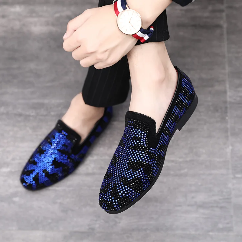 New 2019 spring men casual shoes Pointed toe slip-on loafers large size 45 46 47 fashion flock comfortable casual loafers shoes
New 2019 spring men casual shoes Pointed toe slip-on loafers large size 45 46 47 fashion flock comfortable casual loafers shoes