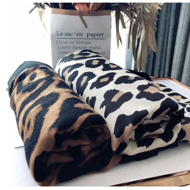 Luxury brand winter scarf,leopard scarf women,Soft Pashminas,shawls and scarves,Sjaal muslim hijab,animal print leopardo,cape
Luxury brand winter scarf,leopard scarf women,Soft Pashminas,shawls and scarves,Sjaal muslim hijab,animal print leopardo,cape