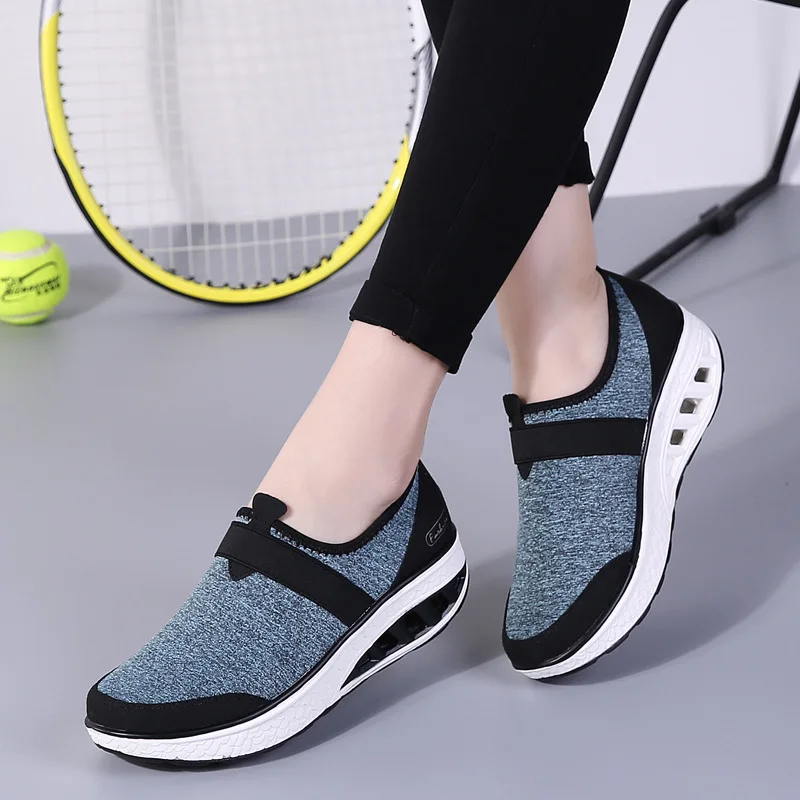 2019 Spring women sneakers shoes flat platform shoes women breathable mesh casual shoes slip on creepers walking shoes 7697
2019 Spring women sneakers shoes flat platform shoes women breathable mesh casual shoes slip on creepers walking shoes 7697