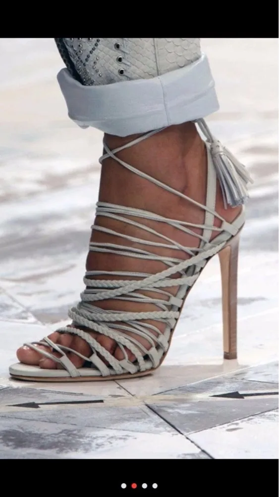 Light Blue PU Gladiator Style Women Sandals Straps Wrapped High Heels Ladies Shoes Stilettos Open Toe OL Sandal Summer Style
Light Blue PU Gladiator Style Women Sandals Straps Wrapped High Heels Ladies Shoes Stilettos Open Toe OL Sandal Summer Style