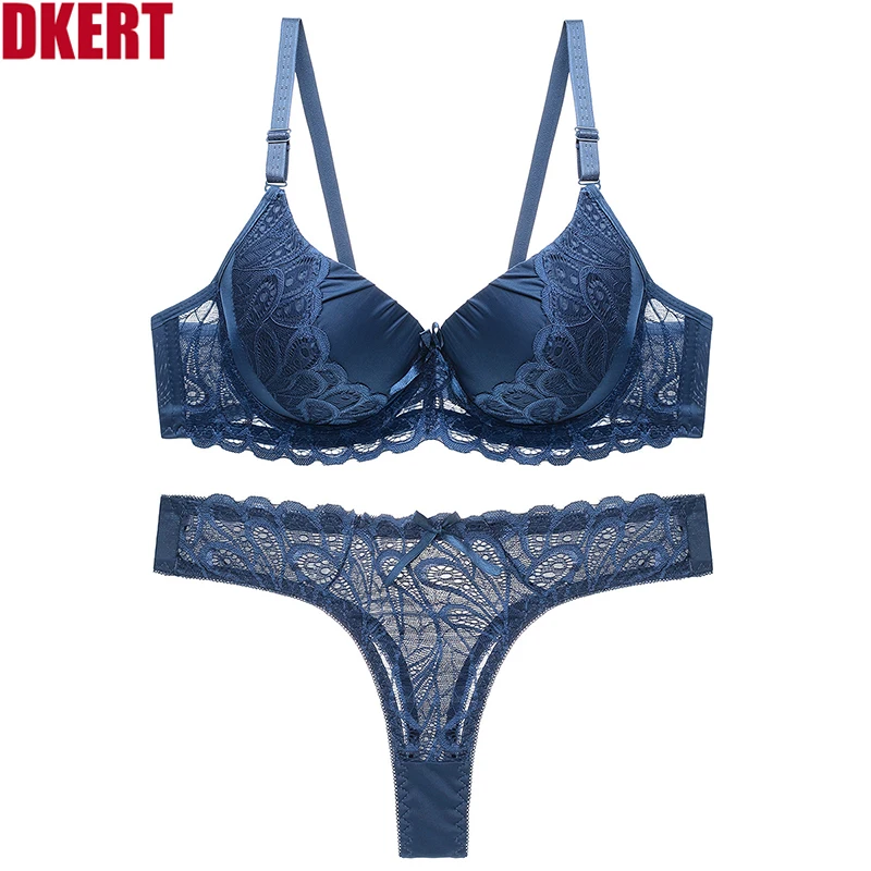 Комплект женского кружевного нижнего белья с чашками пуш ап|Комплекты белья| |