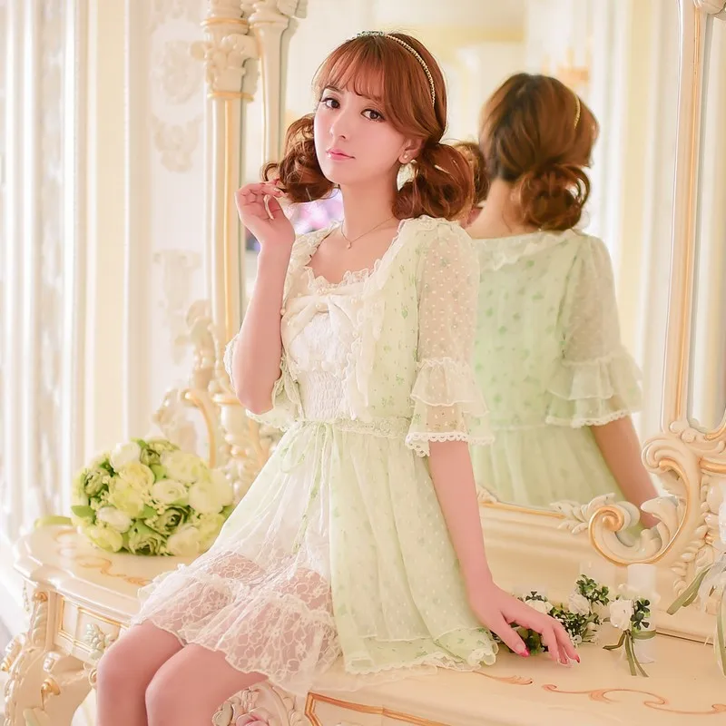 Princess sweet lolita dress Candy rain new summer Japanese style cute Pure and fresh floral chiffon lace-up green set C15AB5727
Princess sweet lolita dress Candy rain new summer Japanese style cute Pure and fresh floral chiffon lace-up green set C15AB5727