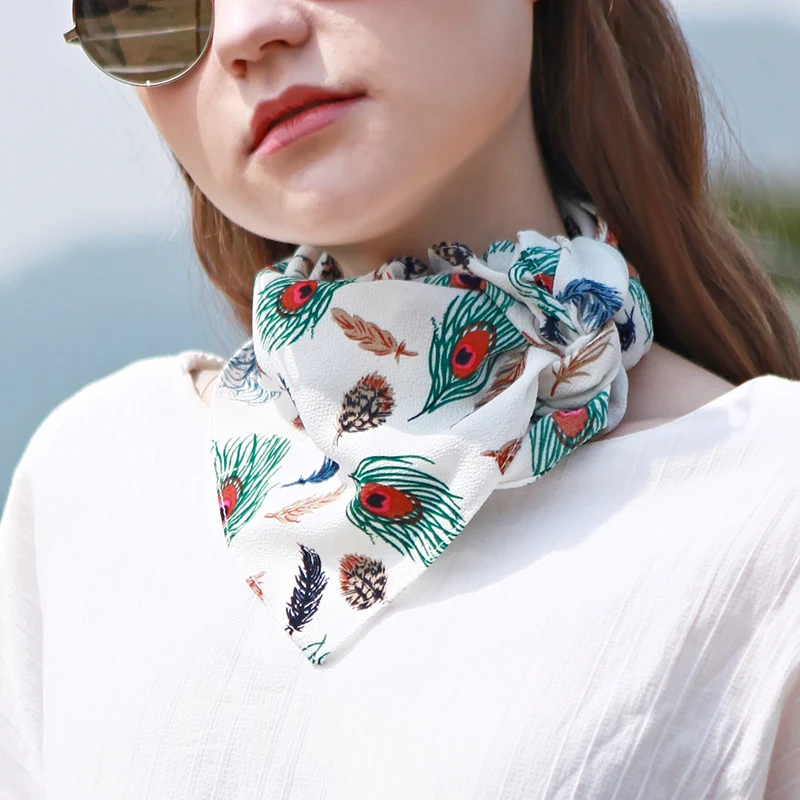 Genovega Spring Square Scarf Women Scarf Brand Designer Fashion Head Scarf For Female Small Print Stripe Foulard Femme
Genovega Spring Square Scarf Women Scarf Brand Designer Fashion Head Scarf For Female Small Print Stripe Foulard Femme