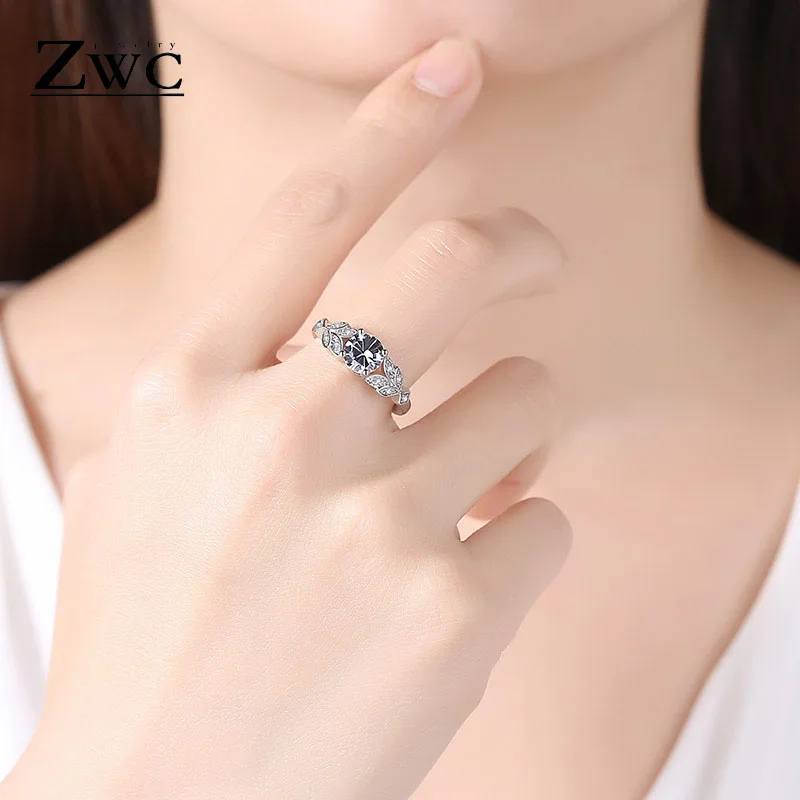 ZWC Fashion Crystal Silvery Women Leaf Engagement Rings Zircon Cubic Graceful Girls White Rose Gold Ring Size 6 7 8 9 Jewelry
ZWC Fashion Crystal Silvery Women Leaf Engagement Rings Zircon Cubic Graceful Girls White Rose Gold Ring Size 6 7 8 9 Jewelry