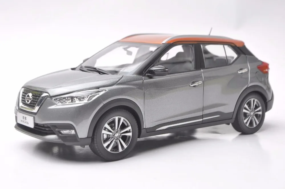 1:18 литая модель для Nissan KICKS 2017 Серый Мини-внедорожник игрушечный автомобиль из сплава миниатюрные коллекционные подарки
1:18 литая модель для Nissan KICKS 2017 Серый Мини-внедорожник игрушечный автомобиль из сплава миниатюрные коллекционные подарки