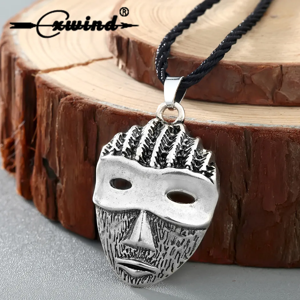 

Cxwind Vintage Slavic Pendant Veles God Symbol Warding Charm Bear Paw Necklace Talisman Amulet Viking Pendant Necklaces Jewelry