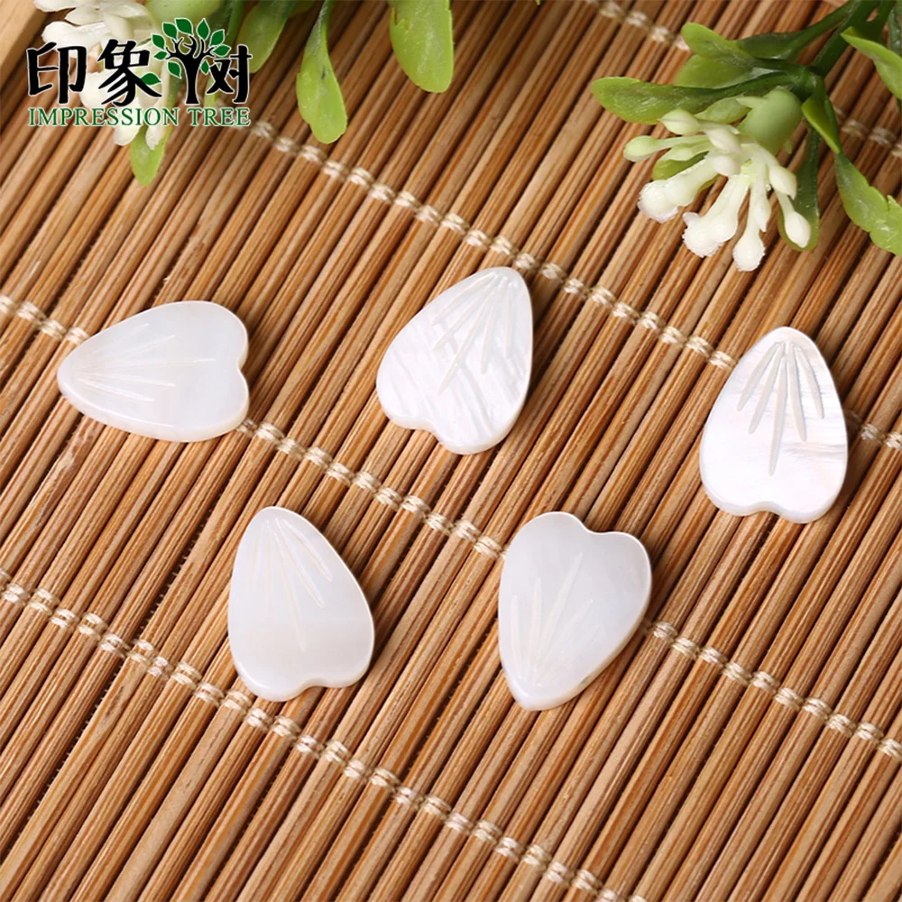 5Pcs 14x10mm White Heart Shape Shell Beads Carven Natural MOP Seashell Charms Pendant For DIY Accessories Jewelry Making 19003
5Pcs 14x10mm White Heart Shape Shell Beads Carven Natural MOP Seashell Charms Pendant For DIY Accessories Jewelry Making 19003