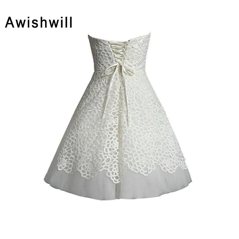Customized Elegant Sleeveless Short Wedding Dress Bridal Gowns A Line Sweetheart Neckline Lace and Tulle Little White Dresses
Customized Elegant Sleeveless Short Wedding Dress Bridal Gowns A Line Sweetheart Neckline Lace and Tulle Little White Dresses