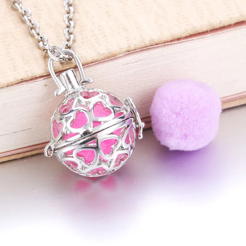 Heart Aroma Diffuser Necklace Lockets Pendant Perfume Essential Oil Aromatherapy Locket Necklace With Pads 021503
Heart Aroma Diffuser Necklace Lockets Pendant Perfume Essential Oil Aromatherapy Locket Necklace With Pads 021503