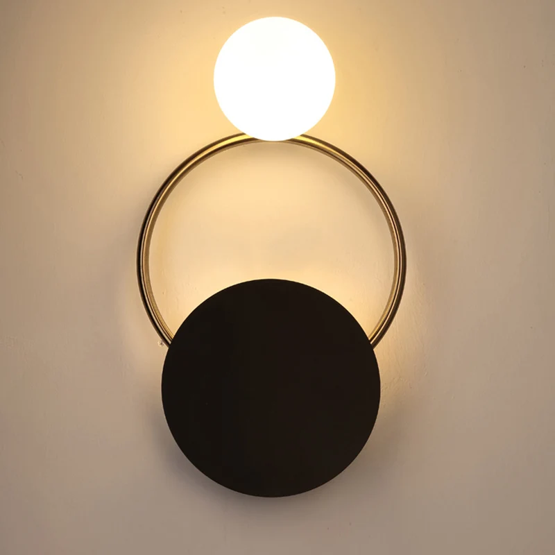 Nordic Post-modern Metal Wall Lamp Minimalist Art Designer Living Room Decoration Wall Lamp Personality Aisle Bed Round
Nordic Post-modern Metal Wall Lamp Minimalist Art Designer Living Room Decoration Wall Lamp Personality Aisle Bed Round
