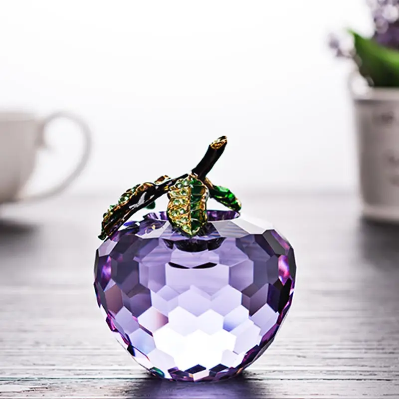 Hot Sale In Russian Purple Crystal Apple Paperweight Decoration Crystal Fruit 60mm Decoration Christmas Gift Wedding Decor
Hot Sale In Russian Purple Crystal Apple Paperweight Decoration Crystal Fruit 60mm Decoration Christmas Gift Wedding Decor