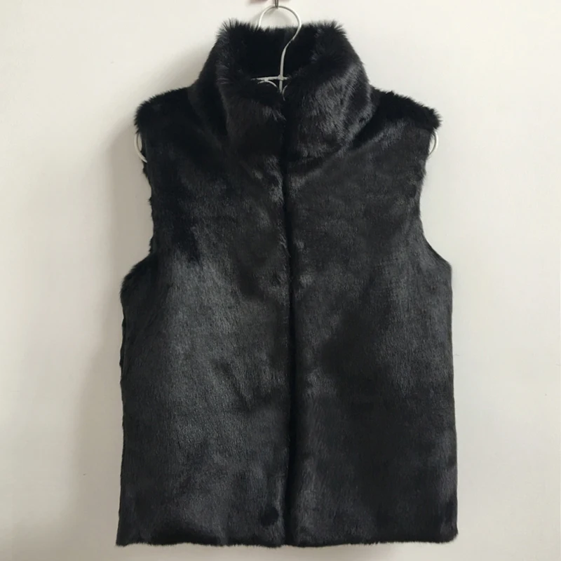 Красивая Новая меховая куртка без рукавов женская зимняя теплая черная