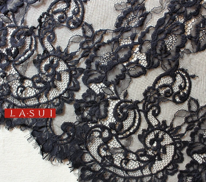 LASUI 1.5m*3 m Export Stereo Thicker Lace Fabric Dress comely 3D Eyelash lace Embroidery Lace Accessories good quality
LASUI 1.5m*3 m Export Stereo Thicker Lace Fabric Dress comely 3D Eyelash lace Embroidery Lace Accessories good quality