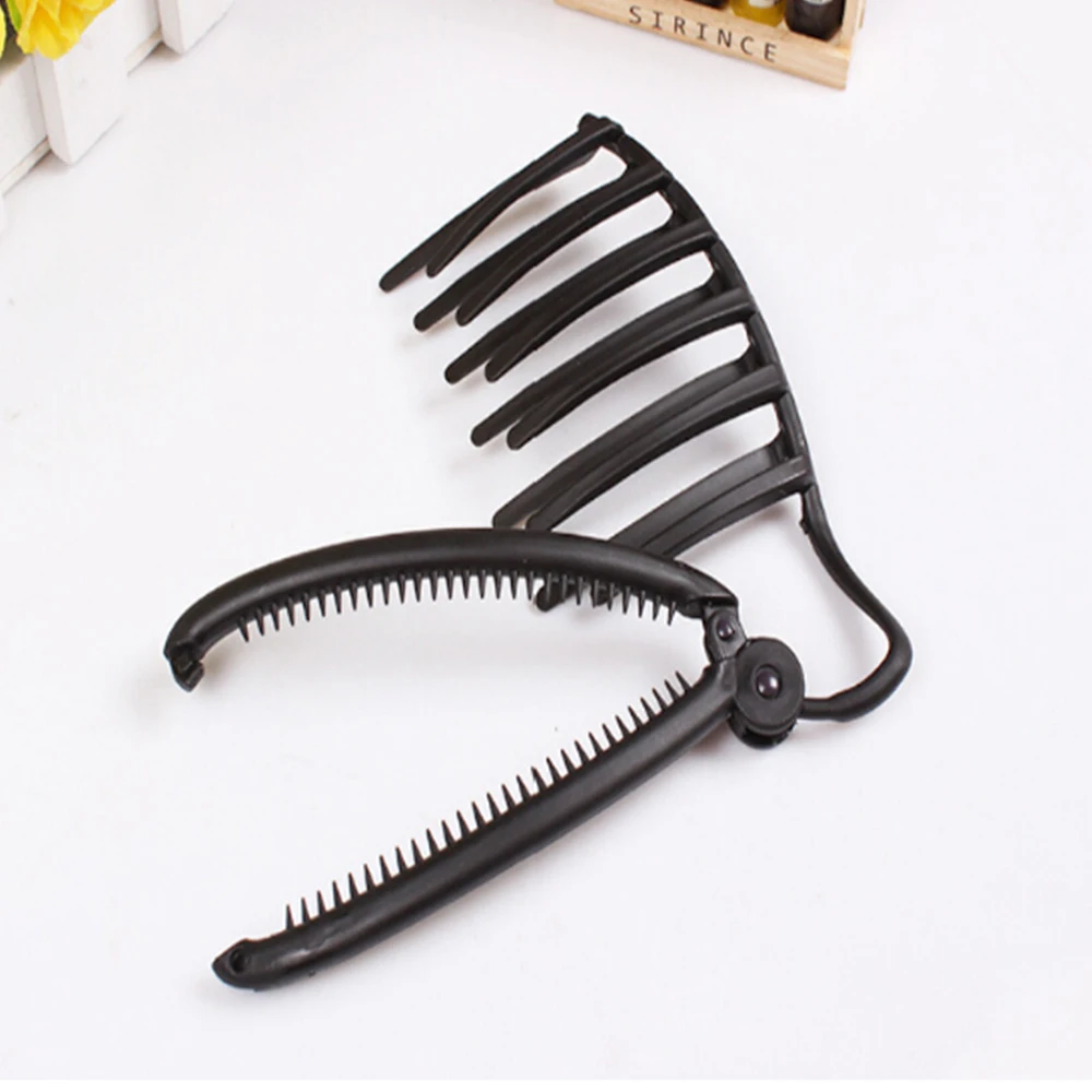 1 PC Lady Twist Hairclips French Hair Bun Maker DIY Hairstyle Tool Girls Hair Accessories Sweet Hairclip Black White collar OL
1 PC Lady Twist Hairclips French Hair Bun Maker DIY Hairstyle Tool Girls Hair Accessories Sweet Hairclip Black White collar OL
