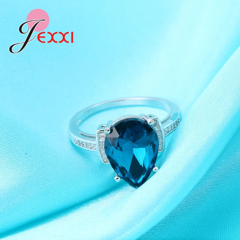 Trendy Water Drop Crystal Jewelry Women Clear Blue Zircon Ring for Wedding High-Grade 925 Sterling Silver Female Anel
Trendy Water Drop Crystal Jewelry Women Clear Blue Zircon Ring for Wedding High-Grade 925 Sterling Silver Female Anel