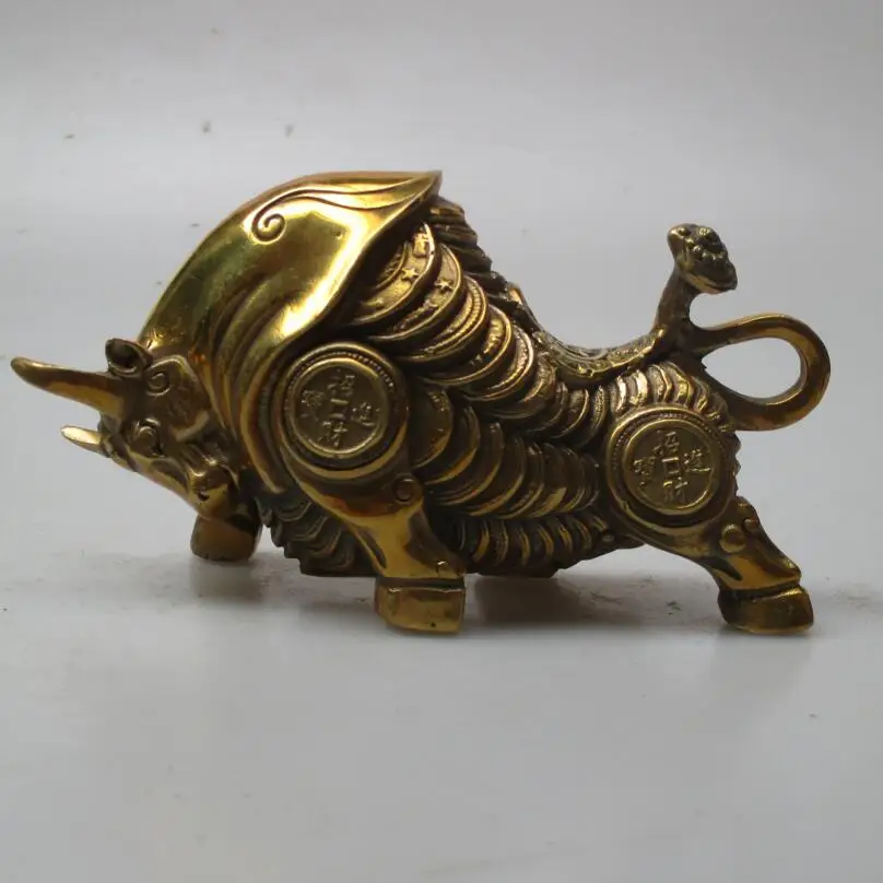works of art Collection Chinese Brass Carved Bull Sculpture /Feng Shui Money OX statue.
works of art Collection Chinese Brass Carved Bull Sculpture /Feng Shui Money OX statue.