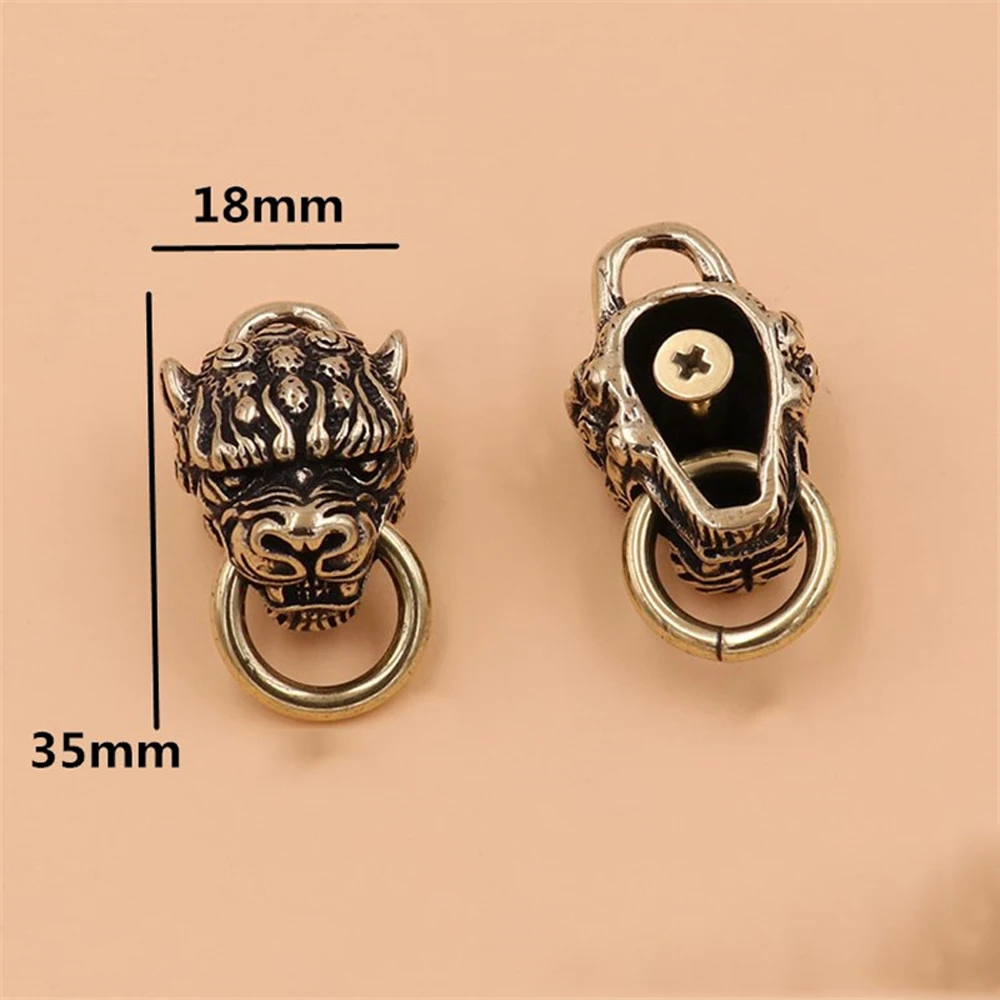 5 pcs Solid brass animal head design conchos screwback rivets leather craft bag wallet chain ring connector decoration button
5 pcs Solid brass animal head design conchos screwback rivets leather craft bag wallet chain ring connector decoration button
