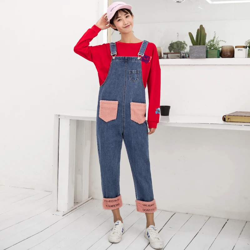 Woollen Patchwork Denim Overalls For Women Autumn Winter 2018 Roll Up Pockets Design Casual Embroidery Jumpsuit Romper Women
Woollen Patchwork Denim Overalls For Women Autumn Winter 2018 Roll Up Pockets Design Casual Embroidery Jumpsuit Romper Women