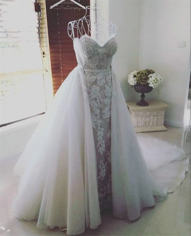 Newest Lace Tulle Wedding Dresses Detachable Train 2019 Sweetheart Neckline Button Back vestido de noiva
Newest Lace Tulle Wedding Dresses Detachable Train 2019 Sweetheart Neckline Button Back vestido de noiva