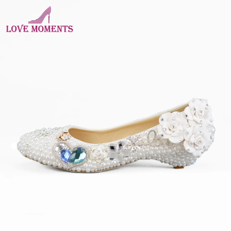 3cm Wedge White Pearl Low Heel Bridal Shoes Lady Sapatos Party Prom Shoes Rhinestone Bridal Shoes Plus Size 44 Bridesmaid Shoes
3cm Wedge White Pearl Low Heel Bridal Shoes Lady Sapatos Party Prom Shoes Rhinestone Bridal Shoes Plus Size 44 Bridesmaid Shoes