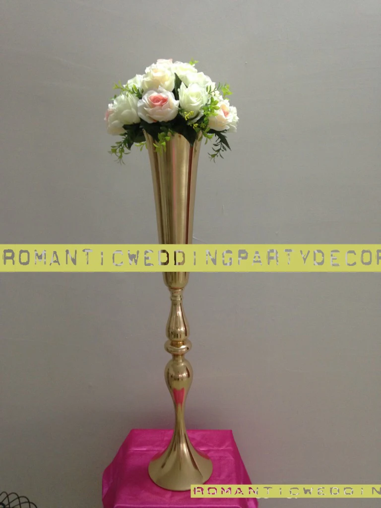 88cm/34.6inch height gold wedding party road led decoration centerpiece vase wedding flower Shelf road lead column
88cm/34.6inch height gold wedding party road led decoration centerpiece vase wedding flower Shelf road lead column