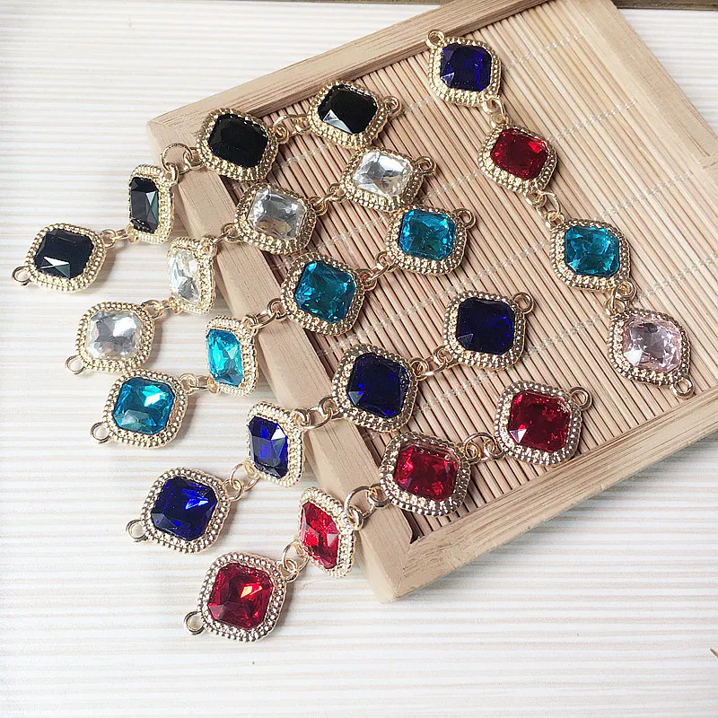 New Arrival Ornament Jewelry Accessories Gold Tone Plated Crystal Rhinestone Square Charms Pendant Chains for Handbag Garment
New Arrival Ornament Jewelry Accessories Gold Tone Plated Crystal Rhinestone Square Charms Pendant Chains for Handbag Garment