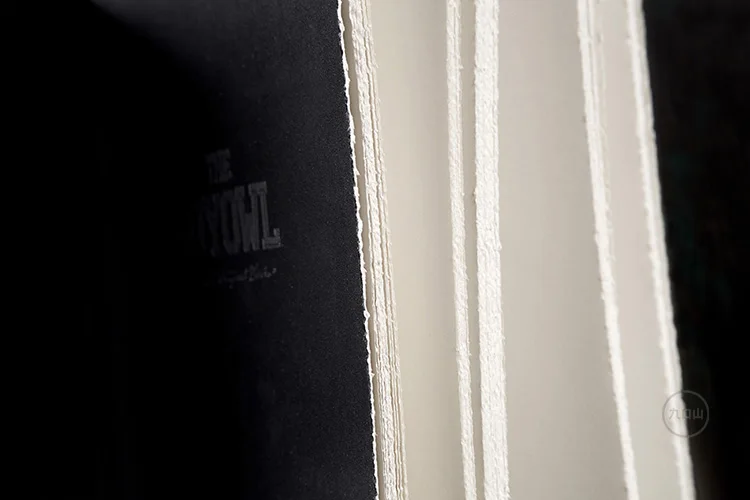Limited Edition The Royal Owl Series White Ver.B5 Sketchbook Natural Cutting Sides Notebook 268P Thick Sketch Notepad
Limited Edition The Royal Owl Series White Ver.B5 Sketchbook Natural Cutting Sides Notebook 268P Thick Sketch Notepad