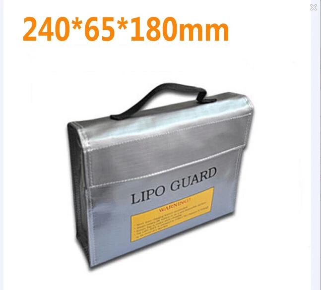 High Quality Fireproof Explosionproof RC LiPo Battery Safety Bag Safe Guard Charge Sack 235 * 180 * 65 mm L M S size F16390/2
High Quality Fireproof Explosionproof RC LiPo Battery Safety Bag Safe Guard Charge Sack 235 * 180 * 65 mm L M S size F16390/2