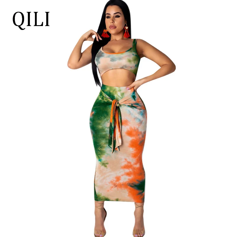 QILI New Summer Women Two Piece Set Dress Tank Sleeve Bandage Print Dresses Sheath Mid-Calf Pencil Dress Plus Size S-XXL
QILI New Summer Women Two Piece Set Dress Tank Sleeve Bandage Print Dresses Sheath Mid-Calf Pencil Dress Plus Size S-XXL