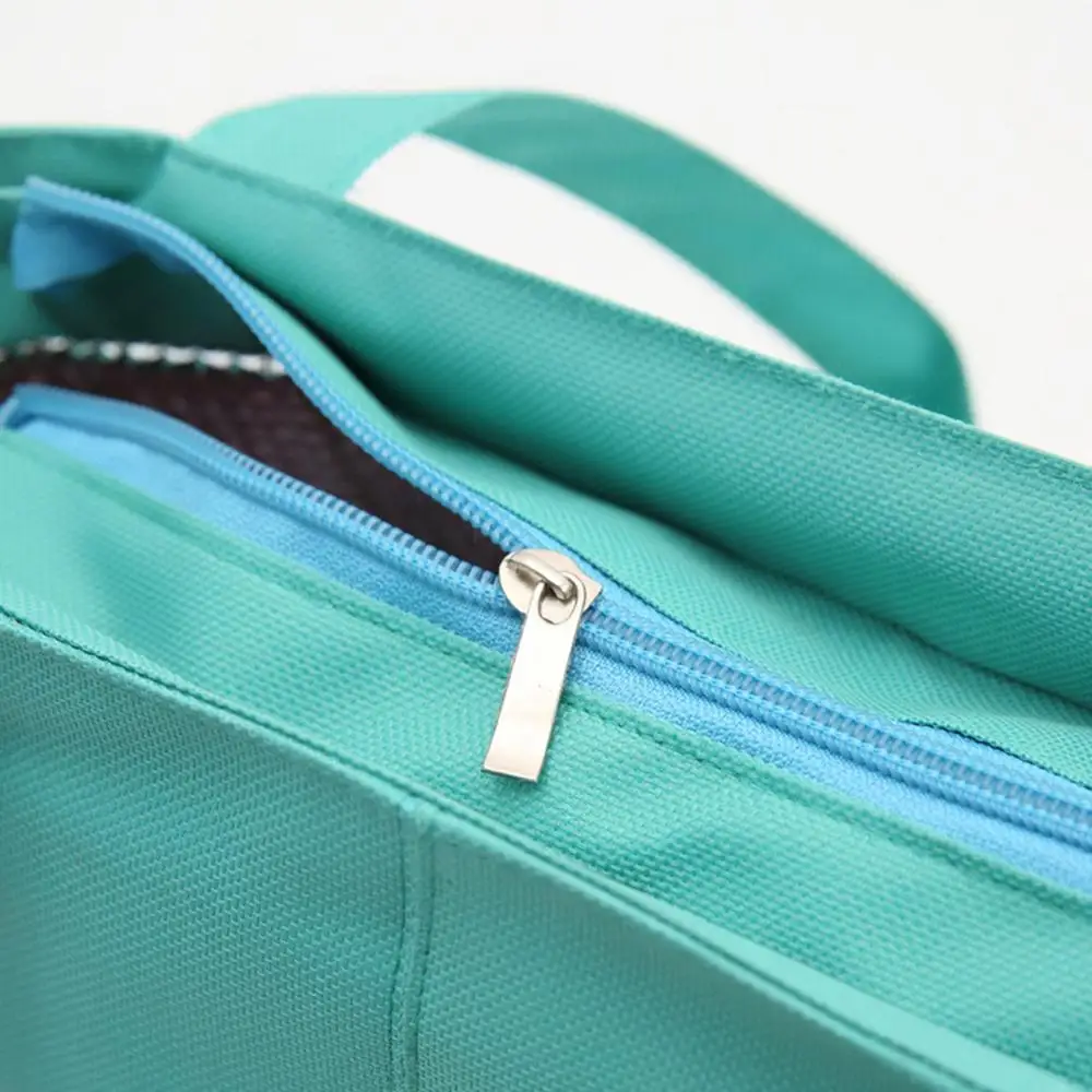 Waterproof Simple Lunch Bag Thick Insulated Lunch Box Large Capacity Outdoor Picnic Bag Handbag
Waterproof Simple Lunch Bag Thick Insulated Lunch Box Large Capacity Outdoor Picnic Bag Handbag