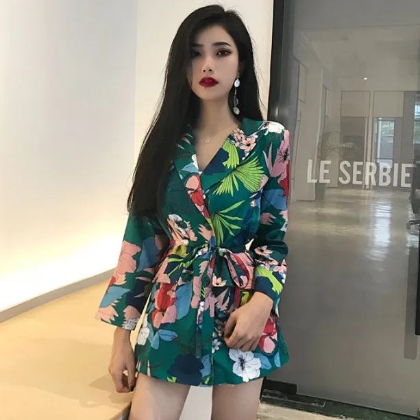 2019 spring Retro Slim print women Blazer Jacket outwear coat suit top girls blazer femme
2019 spring Retro Slim print women Blazer Jacket outwear coat suit top girls blazer femme
