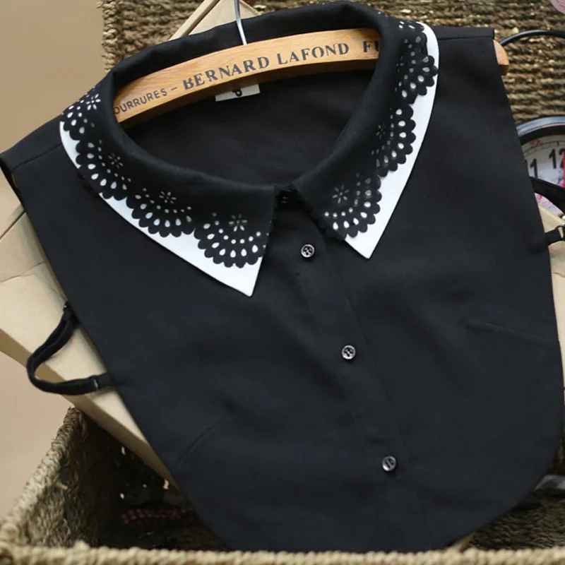 Black fungus wild Bow-knot black white chiffon fake Original chiffon folding retro floral Hollow shirt Peter Pan fake collar
Black fungus wild Bow-knot black white chiffon fake Original chiffon folding retro floral Hollow shirt Peter Pan fake collar