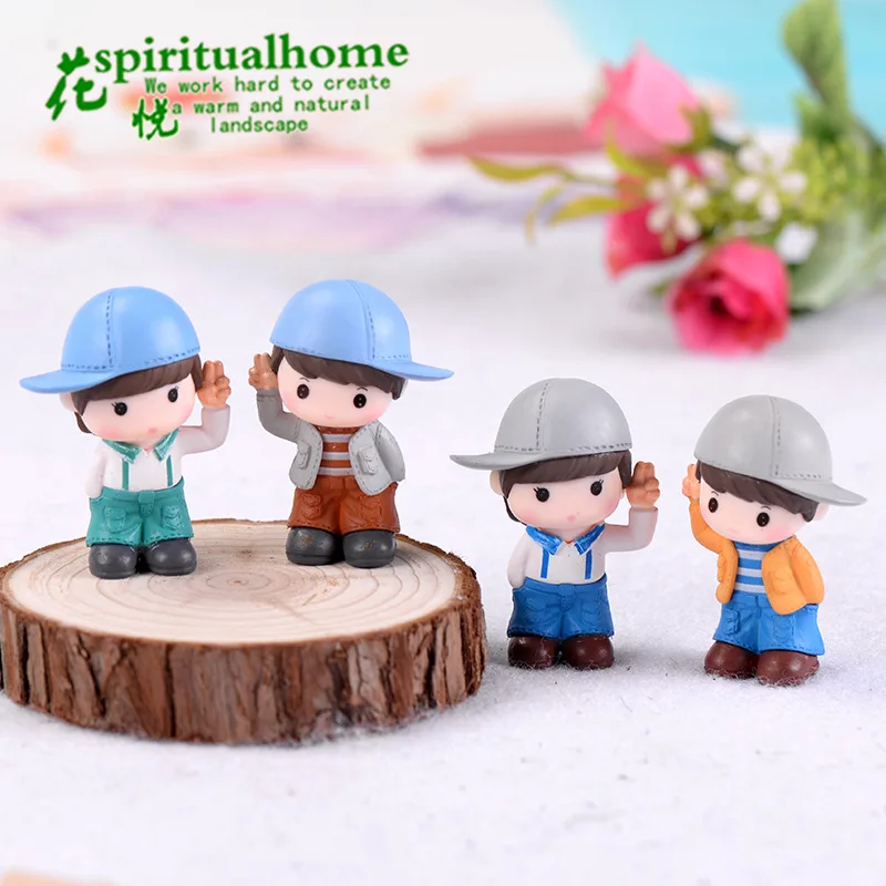 2 pcs children's toys, dolls, and juvenile DIY micro-landscape resin crafts, toys, dolls and dolls.
2 pcs children's toys, dolls, and juvenile DIY micro-landscape resin crafts, toys, dolls and dolls.