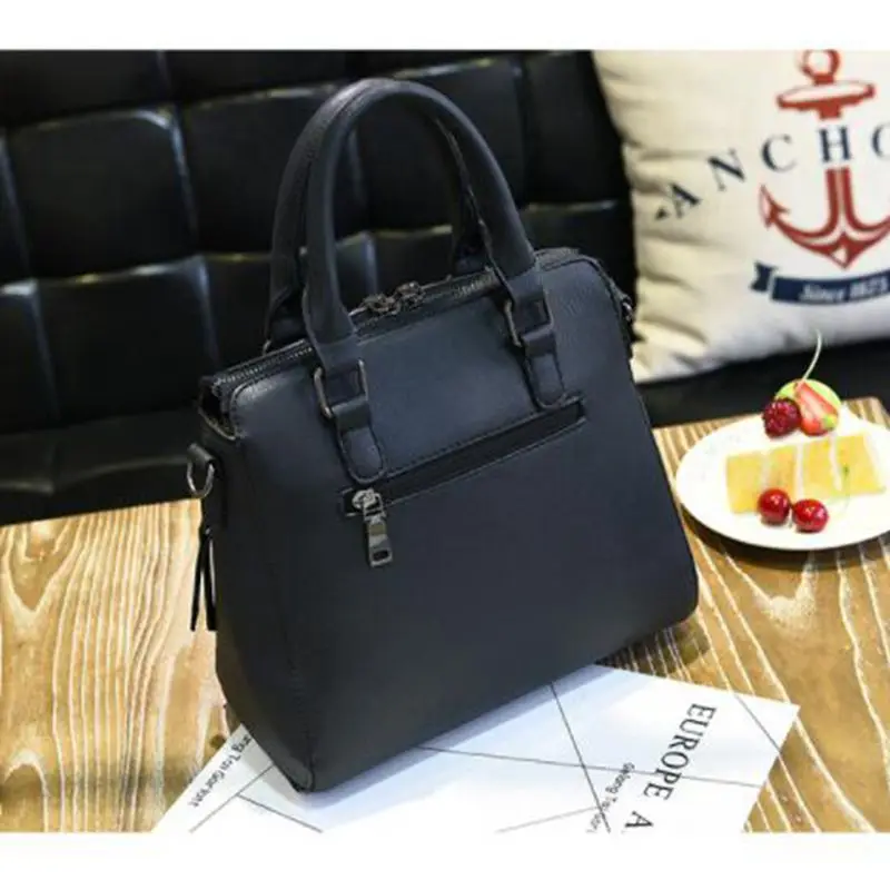 Leather Women Fashion Bags Ladies Simple Style Fur Ball Decor Handbags Casual Shoulder Messenger Bags Sac A Main Crossbody Tote
Leather Women Fashion Bags Ladies Simple Style Fur Ball Decor Handbags Casual Shoulder Messenger Bags Sac A Main Crossbody Tote