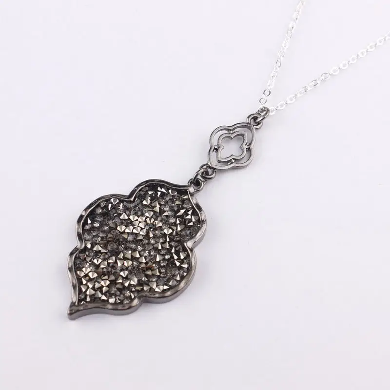Pave Crystals Morocco Long Chain Pendant Necklaces for Women Fashion Exotic Moroccan Jewelry
Pave Crystals Morocco Long Chain Pendant Necklaces for Women Fashion Exotic Moroccan Jewelry