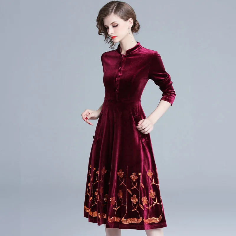 2019 Vintage Spring Autumn Women Velvet Dress Retro Embroidery Floral Print Slim Lady Party Dress Vestidos Faldas RE2156
2019 Vintage Spring Autumn Women Velvet Dress Retro Embroidery Floral Print Slim Lady Party Dress Vestidos Faldas RE2156