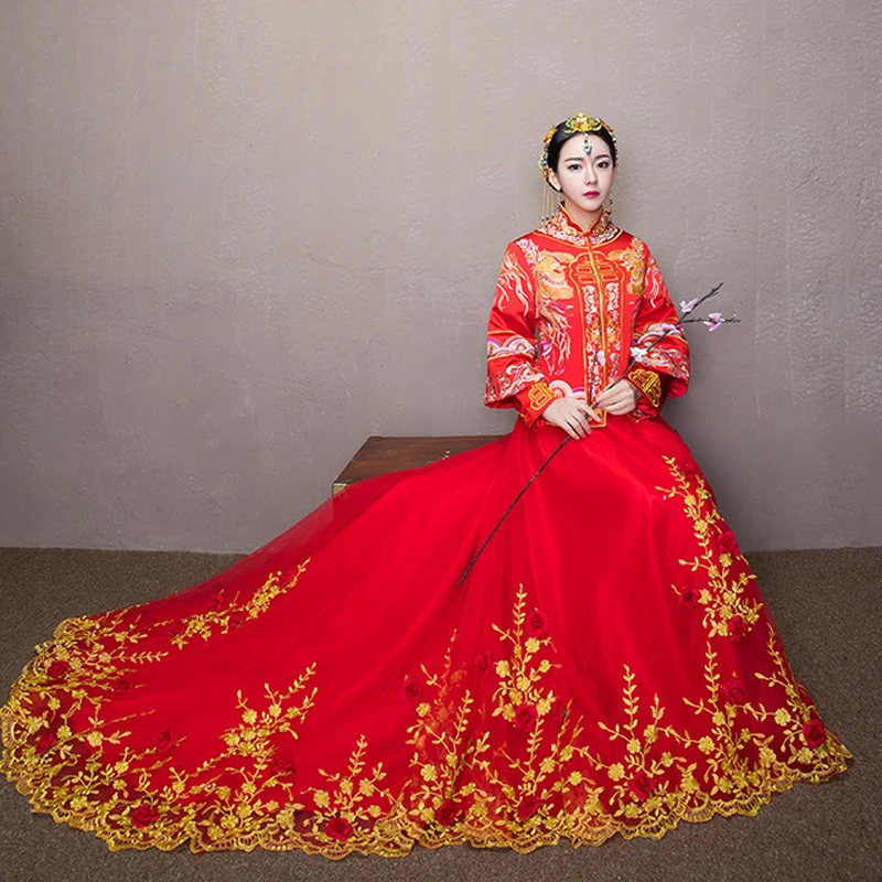 

Красное китайское свадебное платье Чонсам для невесты, традиционное свадебное банкетное платье с вышивкой в виде дракона и феникса, Ципао