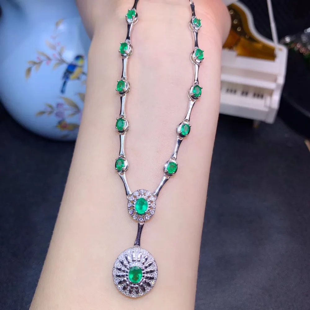 Natural green Emerald Necklace Natural gemstone Pendant Necklace 925 sliver fashion chain round wheel women girl gift Jewelry
Natural green Emerald Necklace Natural gemstone Pendant Necklace 925 sliver fashion chain round wheel women girl gift Jewelry