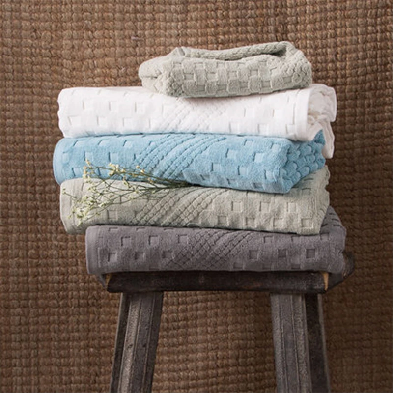 Five star hotel pure cotton towel adult children and children home outdoor jacquard towel.
Five star hotel pure cotton towel adult children and children home outdoor jacquard towel.