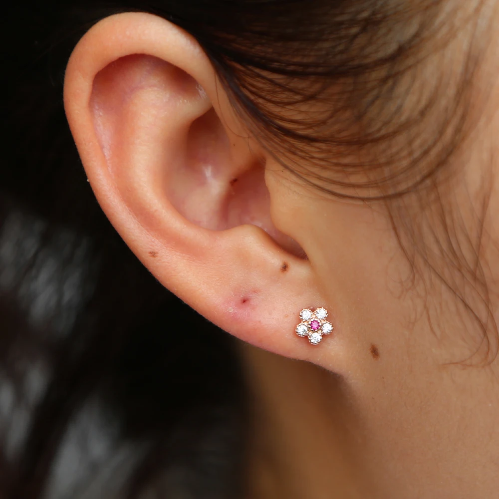 minimalist cz flower cute elegant Jewelry Women delicate cz Fashion Cute Tiny Flower Stud Earrings Gift For Girls Kids Lady
minimalist cz flower cute elegant Jewelry Women delicate cz Fashion Cute Tiny Flower Stud Earrings Gift For Girls Kids Lady