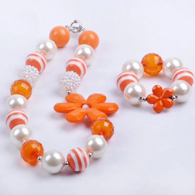 5PCS Trendy Collar Jewelry Sets Wholesale Cheap New Arrival Child Flower Stripe Beaded Big Chunky Necklaces Set !
5PCS Trendy Collar Jewelry Sets Wholesale Cheap New Arrival Child Flower Stripe Beaded Big Chunky Necklaces Set !