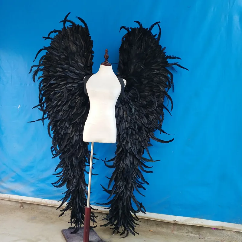 Cosplay props large Black Devil feather angel wings wedding bar Decorations photography props air express Free shipping
Cosplay props large Black Devil feather angel wings wedding bar Decorations photography props air express Free shipping