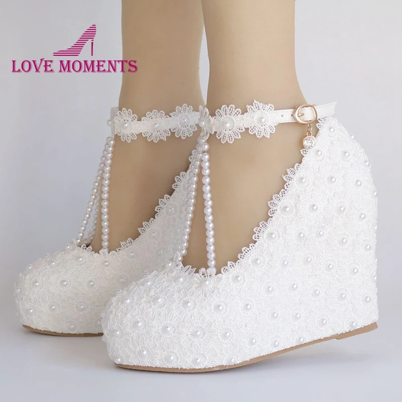 Lace Up T-strap Buckle Straps Bridal Wedding Shoes White Lace Bride Dress Shoes Plus Size 42 Beautiful Wedge Heel Prom Pumps
Lace Up T-strap Buckle Straps Bridal Wedding Shoes White Lace Bride Dress Shoes Plus Size 42 Beautiful Wedge Heel Prom Pumps