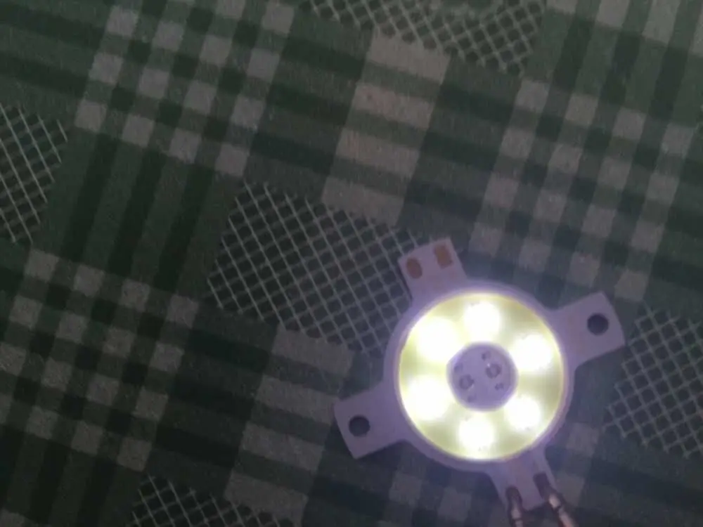 20X New double color (Cool white12000K & Rolly blue 450-460nm) COB LED for plant grow and aquarium LED lighting free shipping
20X New double color (Cool white12000K & Rolly blue 450-460nm) COB LED for plant grow and aquarium LED lighting free shipping