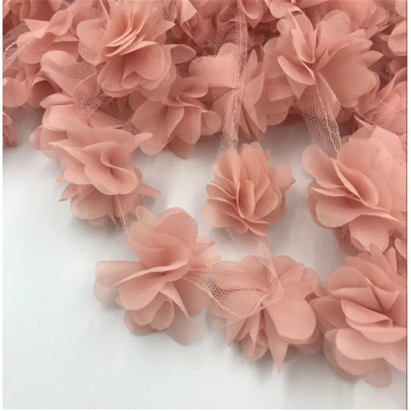 5yards/lot flowers 3D Chiffon Cluster Flowers Lace Dress Decoration Lace Fabric Applique Trimming Sewing on Supplies DIY craft
5yards/lot flowers 3D Chiffon Cluster Flowers Lace Dress Decoration Lace Fabric Applique Trimming Sewing on Supplies DIY craft