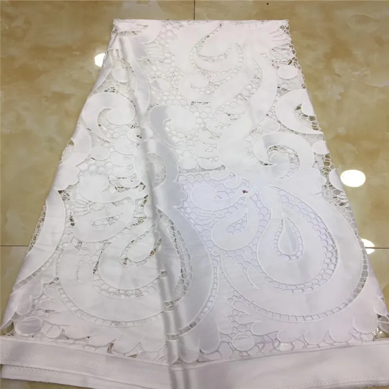 Cassiel African Lace Fabric 2019 Embroidered Nigerian Smooth Tulle Laces Fabric High Quality French Tulle Lace Fabric For Women
Cassiel African Lace Fabric 2019 Embroidered Nigerian Smooth Tulle Laces Fabric High Quality French Tulle Lace Fabric For Women