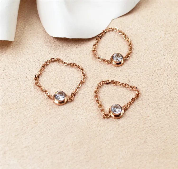 YUN RUO Brand Rose Gold Color Zircon Ring Chain Design for Woman Girl Gift Couple Jewelry 316 L Stainless Steel Ring Top Quality
YUN RUO Brand Rose Gold Color Zircon Ring Chain Design for Woman Girl Gift Couple Jewelry 316 L Stainless Steel Ring Top Quality