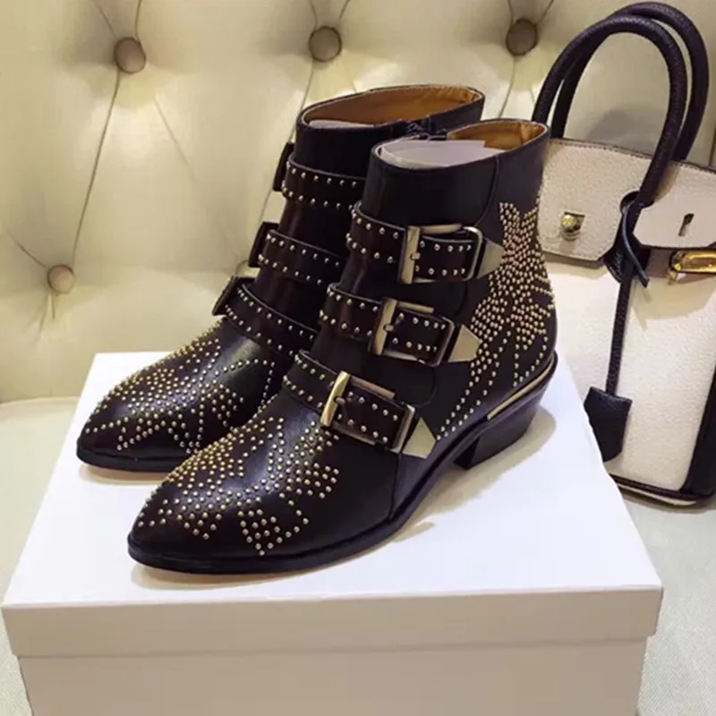 Женские ботильоны из натуральной кожи с заклепками и круглым носком|leather ankle boots