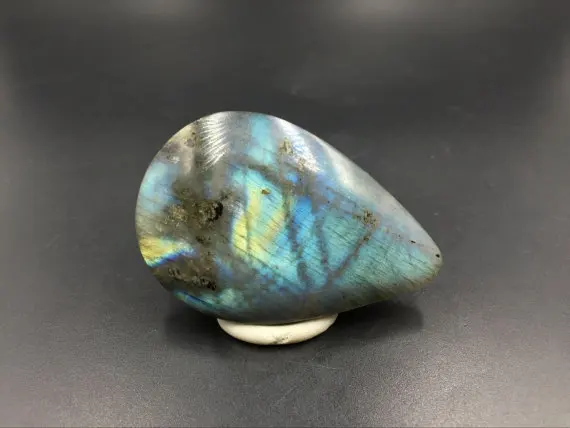 HIGH Quality Labradorite Teardrop Cabochon For Wire Wrapping Green Gold Flashy Laradorite Crystal Gemstone Specimen Healing Medi
HIGH Quality Labradorite Teardrop Cabochon For Wire Wrapping Green Gold Flashy Laradorite Crystal Gemstone Specimen Healing Medi